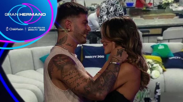 ¡Románticos! Manuel y Chama tuvieron finalmente su apasionado encuentro en vivo