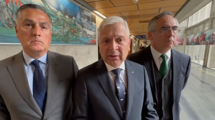 “Esto es injusto”: Yáñez criticó formalización y respaldó rol de Carabineros en el estallido social