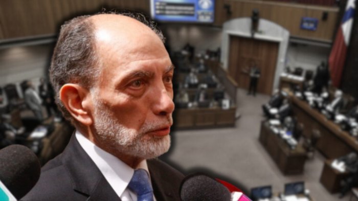 Senado aprobó acusación constitucional contra Sergio Muñoz