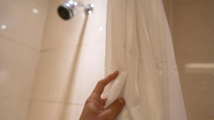 Chau cortinas: Esta es la nueva tendencia que se toma los baños y aliviana la limpieza