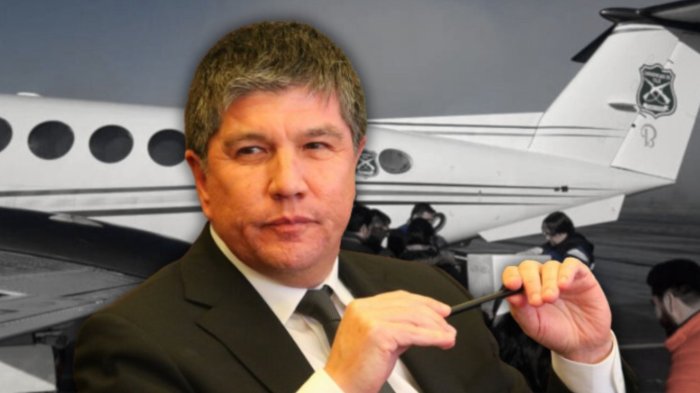 Manuel Monsalve habría utilizado avión de Carabineros para informar a su familia sobre la denuncia