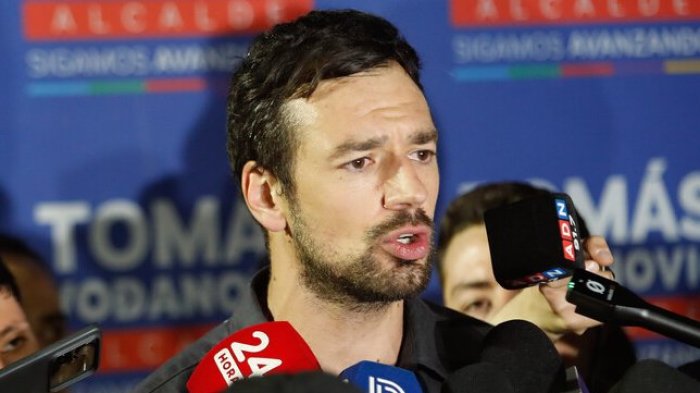 Alcalde Vodanovic criticó el “voto hormonal”: “Falta de respeto a la inteligencia de los votantes”