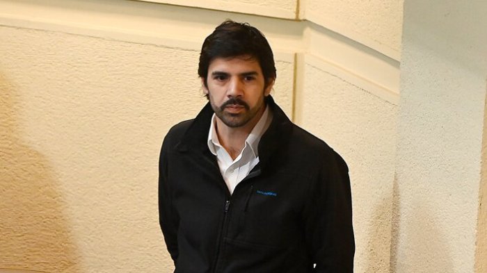 Joaquín Lavín León renunció a la UDI tras allanamiento e investigación en su contra