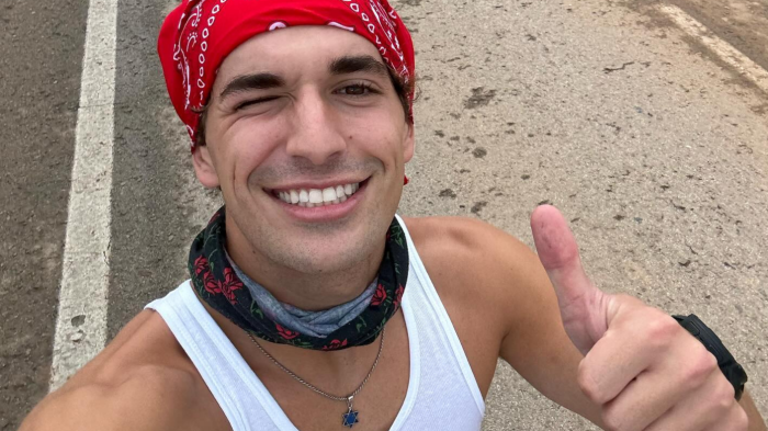 Hijo de Leonardo Farkas fue en ayuda de damnificados en España: “Los pueblos han sido destrozados, demasiada gente...”