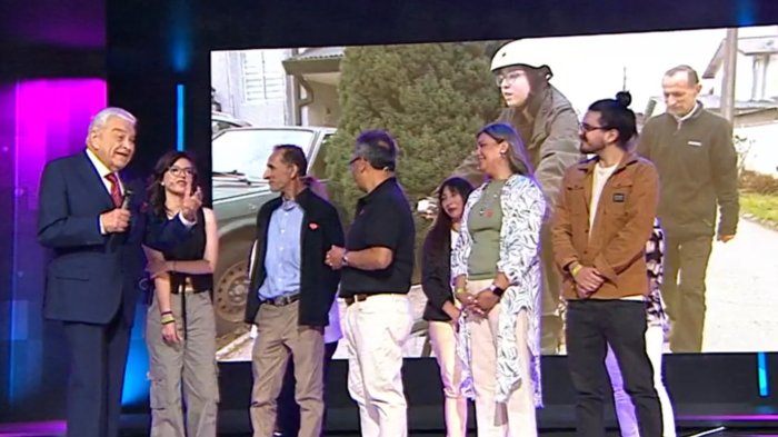 Vecinos y amigos unidos: Así fue el momento de la primera donación de la Teletón 2024