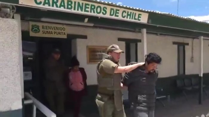 Detienen a tres “coyotes” en Colchane: Tenían retenidos a 56 migrantes en situación irregular