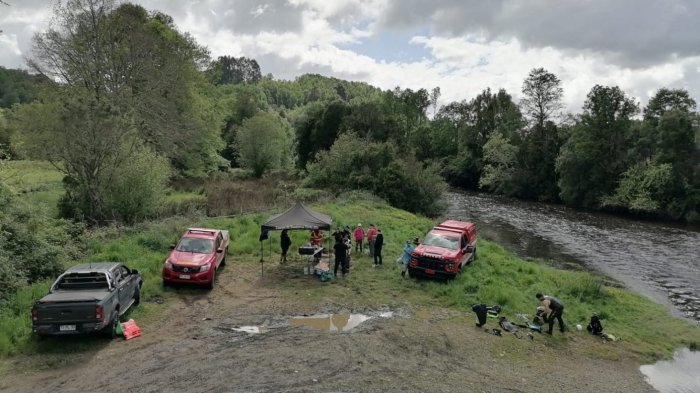 Intensa búsqueda de adulta mayor en Purranque: Desapareció y su mochila fue encontrada en el río