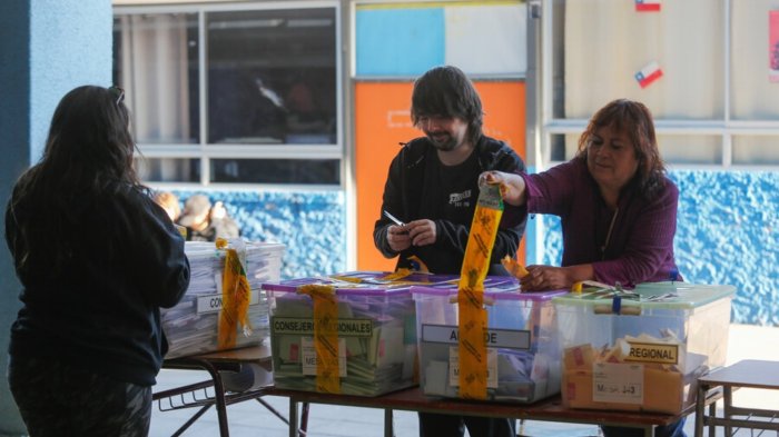 Elecciones 2024: ¿A qué hora cierran las mesas en la segunda vuelta de gobernadores?