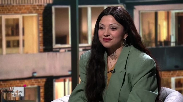 La Entrevista | Capítulo 16 | Mon Laferte