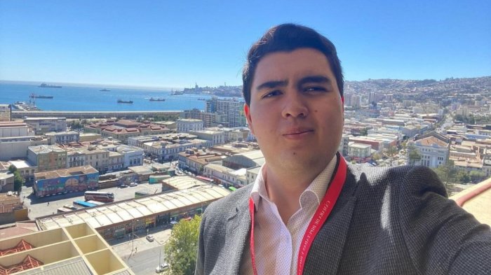 Ex niño poeta reveló la carrera que estudiará y por qué declinó su sueño de ser periodista