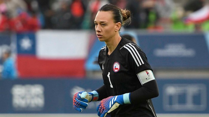 Se la jugó: Christiane Endler escogió a sus jugadoras chilenas favoritas