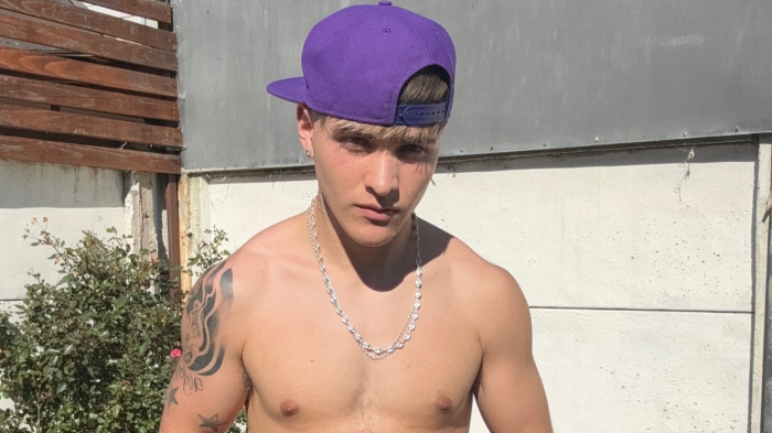 “Seguiré más atrevido”: Hans Valdés consiguió millonario récord en plataforma para adultos