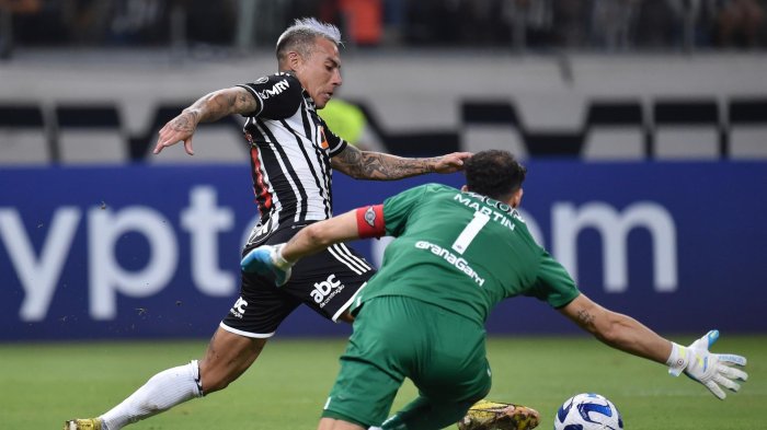 Divorcio confirmado: La radical decisión de Eduardo Vargas con el Atlético Mineiro