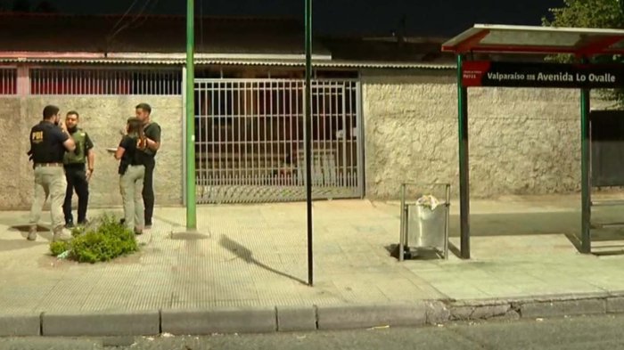 Homicidio frustrado en Lo Espejo: Joven de 18 años fue baleado en plena vía pública