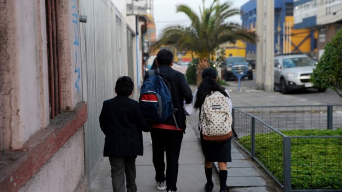 Oficializan calendario escolar 2025: ¿Cuándo empiezan las clases y las vacaciones de invierno?