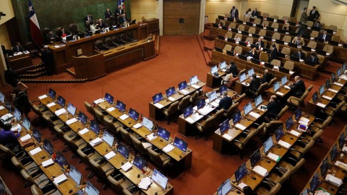 Congreso despacha a ley proyecto de reajuste del sector público: 4,9% gradual hasta junio de 2025