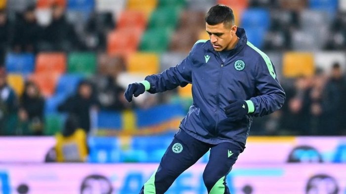 “No era el partido”: DT del Udinese aclaró ausencia de Alexis Sánchez en triunfo clave