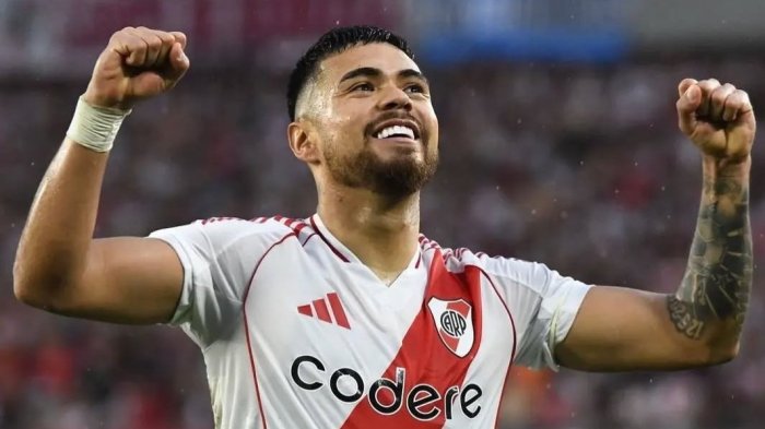 En medio de rumores sobre su futuro: Paulo Díaz disfruta de sus vacaciones y celebra emotiva fecha