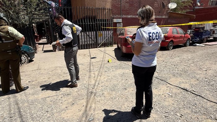 Hombre murió tras ser baleado por encapuchado en noche de año nuevo en Lo Espejo