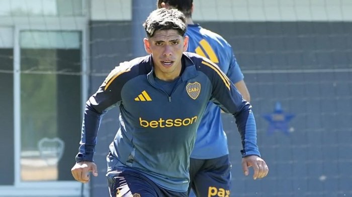 Remezón en Boca: Revelan que Carlos Palacios presentó problemas físicos en plena pretemporada