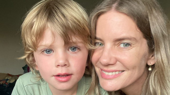 Javiera Acevedo revivió dura etapa tras convertirse en madre: “No me quería levantar”