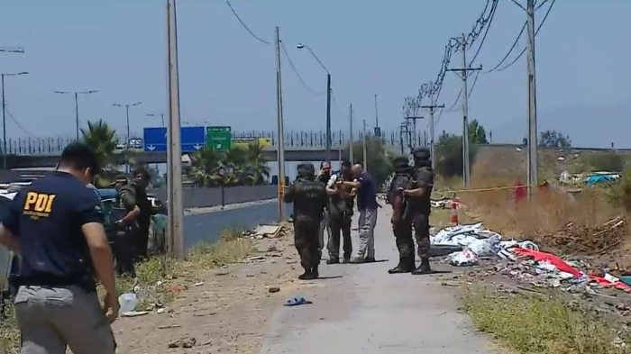 Encontraron cuerpo sin vida de mujer en La Pintana: Tenía al menos un impacto de bala