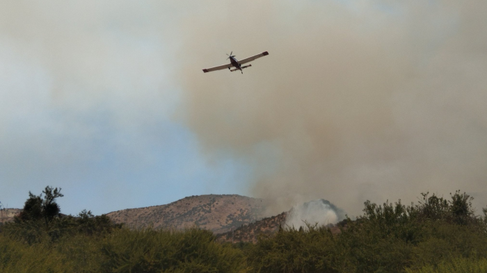 Incendio en Talagante alerta a personal de emergencias: Está cercano a vertedero Santa Marta