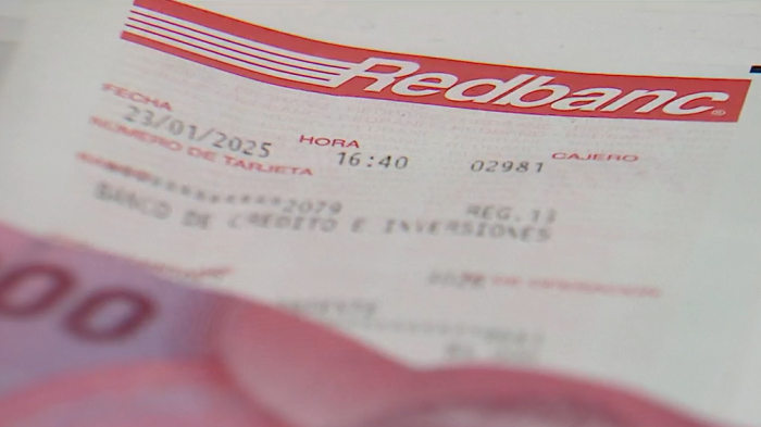¿Es riesgoso sacar el voucher del cajero automático? Estos son los peligros y cómo evitarlos