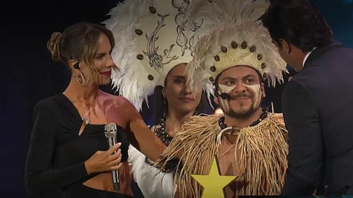 Agrupación cultural Take Manu dio inicio al ritmo de Rapa Nui a la segunda noche del Festival de Las Condes