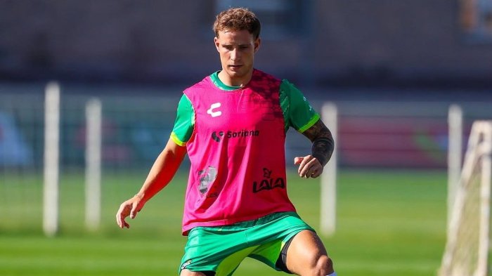 Hinchas chilenos cuestionaron a Bruno Barticciotto por irse a México: “Qué hiciste”