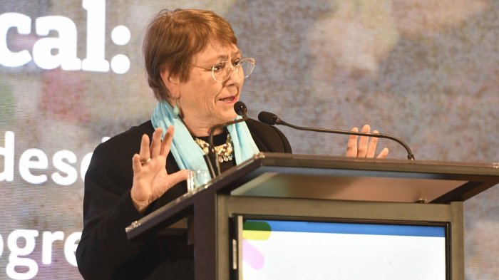 Oficialismo esperará hasta marzo por Bachelet: Ex presidenta vuelve a ser opción a la presidencia