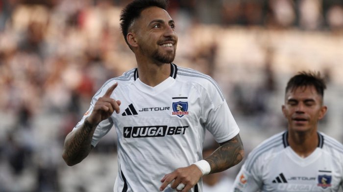 Javier Correa celebró su primer triplete en Colo Colo y guió la goleada en la Copa Chile
