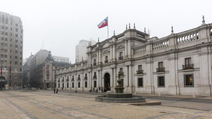 Carabinero murió de un disparo al interior de La Moneda: Se están investigando las causas del hecho