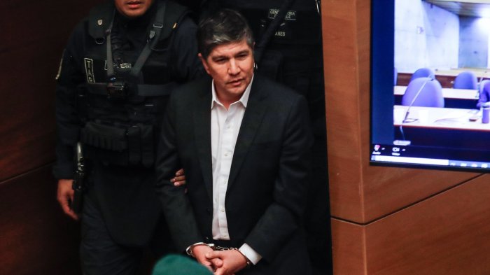 Denunciante de Monsalve demanda al gobierno por vulneración de sus derechos