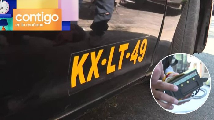 Taxi sin patente y con sello de taxímetro alterado fue fiscalizado en Estación Central