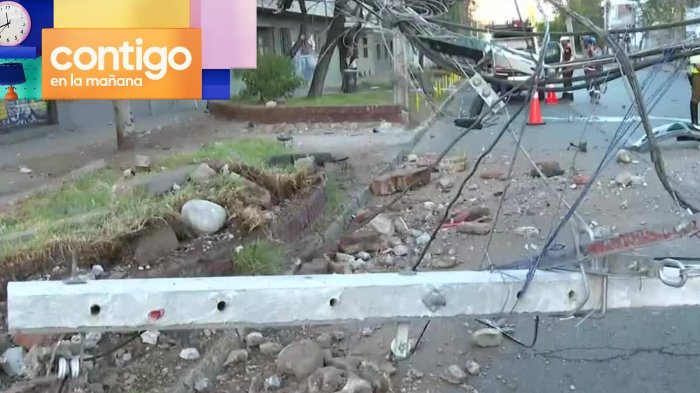 Conductor arrasó con poste de tendido eléctrico en Bellavista: Manejaba en estado de ebriedad