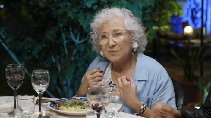 “No la podía mirar”: Teresita Reyes remeció en La Divina Comida con doloroso recuerdo de su madre