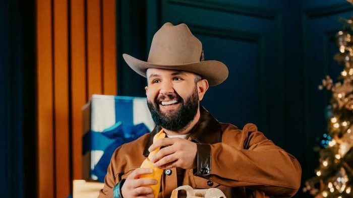 Carín León cierra tercera noche de Viña 2025: ¿Quién es y cuál es su estilo musical?