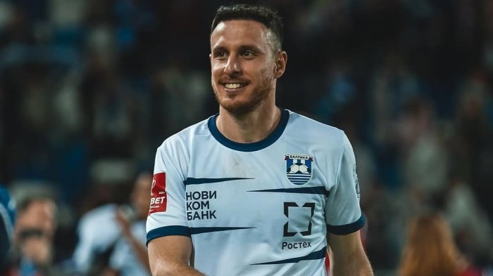 Dulce y agraz: Así le fue a Ángelo Henríquez en sus últimos clubes antes de llegar a La Serena