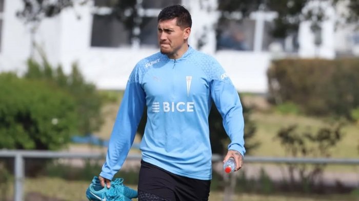 “A algunos le siguen pagando”: La nueva crítica de Nicolás Castillo que remece a la UC