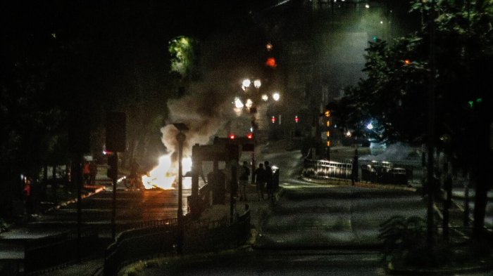 Carabineros cifra en 42 los detenidos por Día del Joven Combatiente: Dos son menores de edad