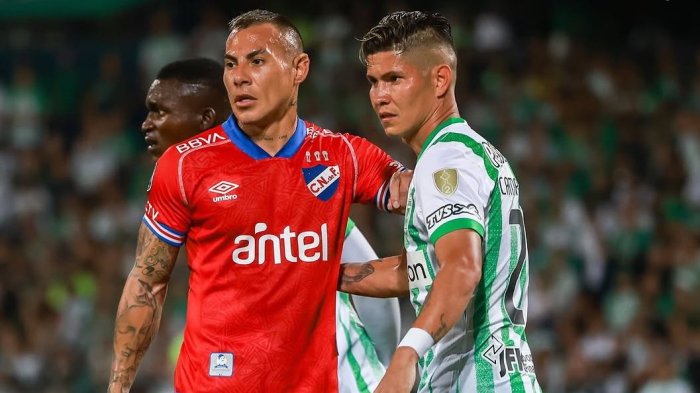 “A pasear no se viene”: Eduardo Vargas enfrenta críticas tras derrota de Nacional por Libertadores