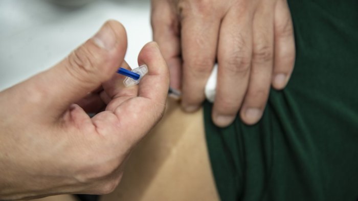 Vacuna contra la influenza: Las estaciones de Metro con puntos de inoculación gratuitos