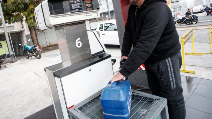 ¿Sube o baja? ENAP informa cambios en el precio de la bencina para esta semana en Chile