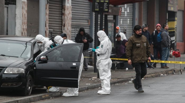 Fiscal descarta robo y entrega nuevos detalles del crimen a balazos en plena Alameda