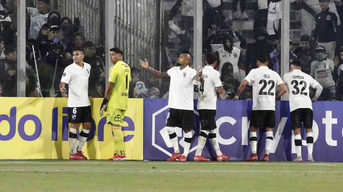 A una semana del Centenario: Qué sanciones arriesga Colo Colo tras invasión de barras a las cancha