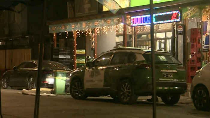 Violenta noche en La Pintana: Una mujer murió y otros dos resultaron heridos tras balacera