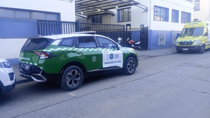 Víctima está en riesgo vital: Estudiante de 13 años fue apuñalado en el cuello por compañero de colegio en Lota