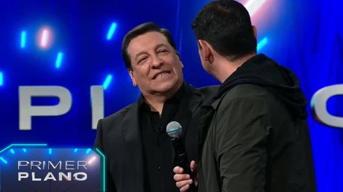 Tras 26 años en Chilevisión: La emotiva despedida en vivo de productor ejecutivo en Primer Plano