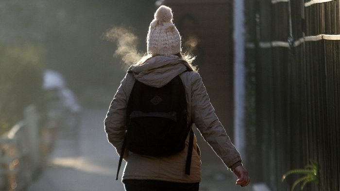 Para salir abrigado: Este será el día más fresco de la semana en la Región Metropolitana